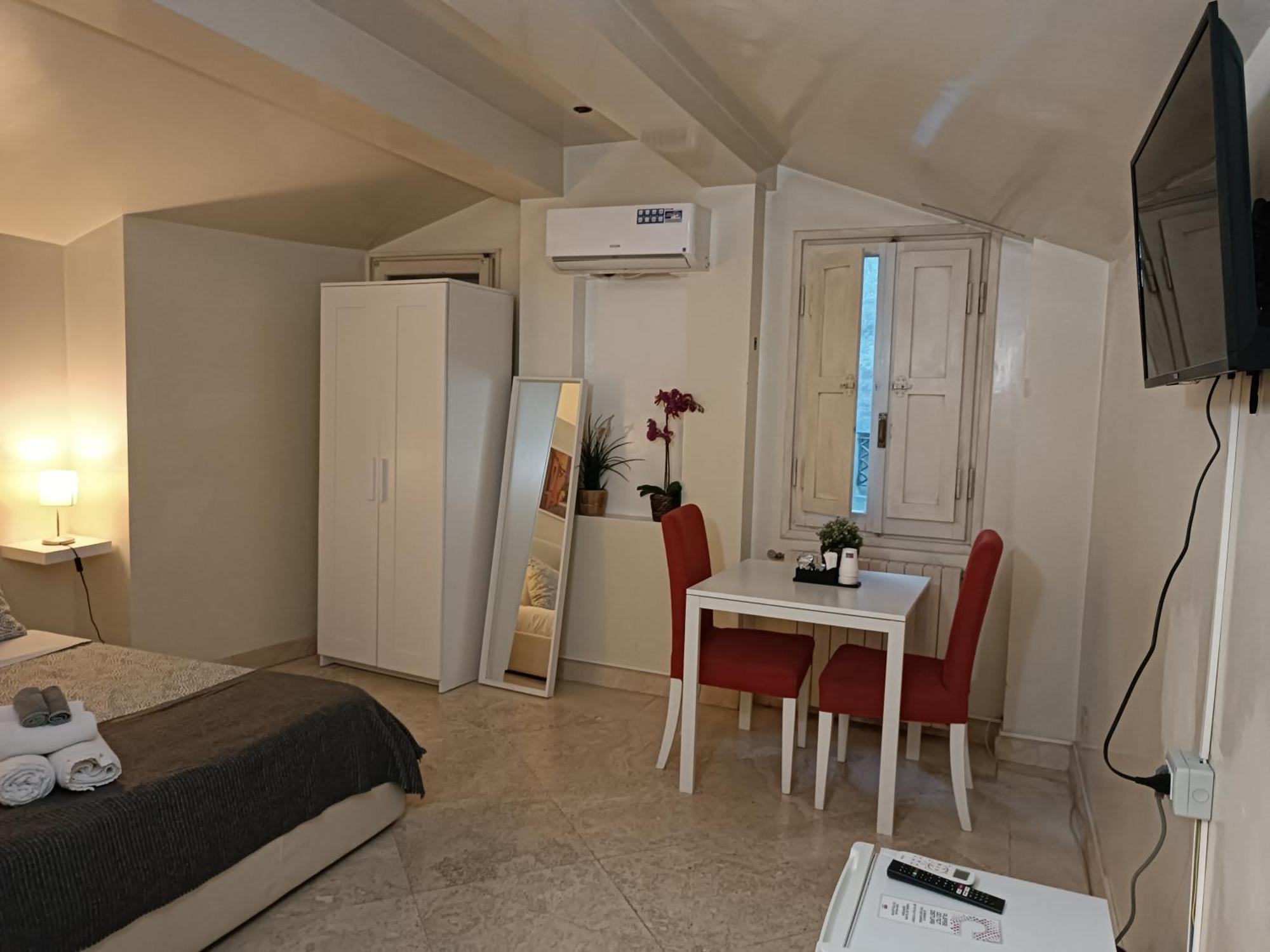 Navona Private Rooms Bnb Roma Exterior foto